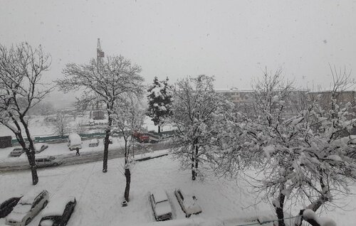 Снегопад в Степанакерте. 19 марта 2022 года. Фото Алвард Григорян для "Кавказского узла".
