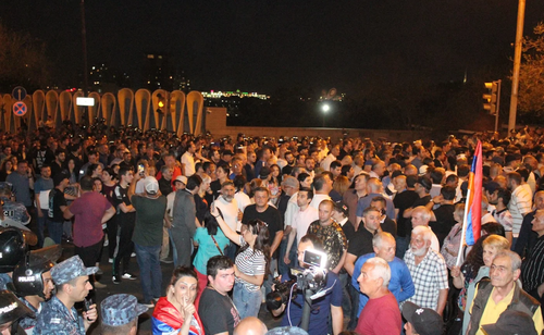 Протестующие в Ереване с июне 2022 года. Фото Тиграна Петросяна для "Кавказского узла" 