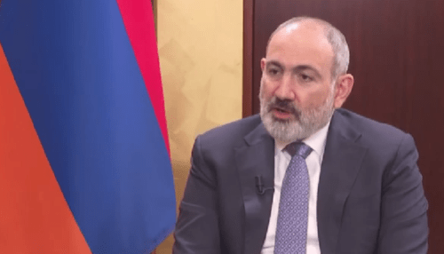 Никол Пашинян дает интервью France24. Стоп-кадр из YouTube-канала правительства Армении от 23.02.24, https://www.youtube.com/watch?v=pL50wS_Cptg&t=235s
