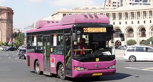 Водители автобусов в Ереване прекратили забастовку