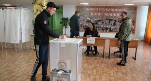 Избирательные участки открылись в Южной Осетии