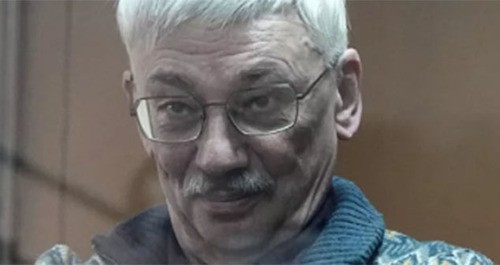 Олег Орлов. Скриншот видео ru.euronews.com https://ru.euronews.com/2024/02/27/oleg-orlov-sentencing