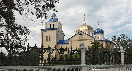 Храм в Каспийске. Фото: ArgoDag https://ru.wikipedia.org