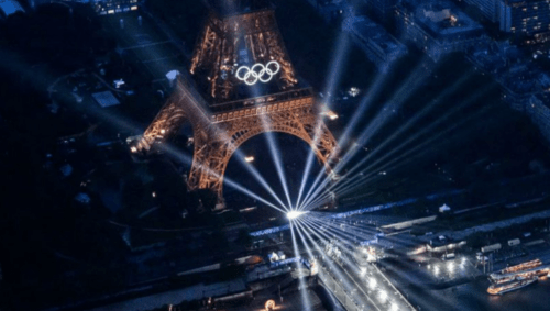 Открытие Олимпийский игр в Париже. Стоп-кадр видео из Telegram-канала Олимпиады во Франции от 27.07.24, https://t.me/Paris_Olympics/1130.