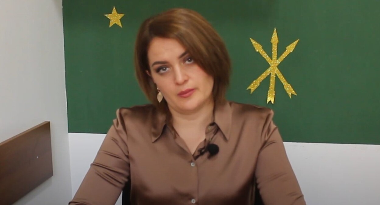 Лариса Тупцокова, скриншот с канала Circassian Media Лариса Тупцокова, скриншот с канала Circassian Media