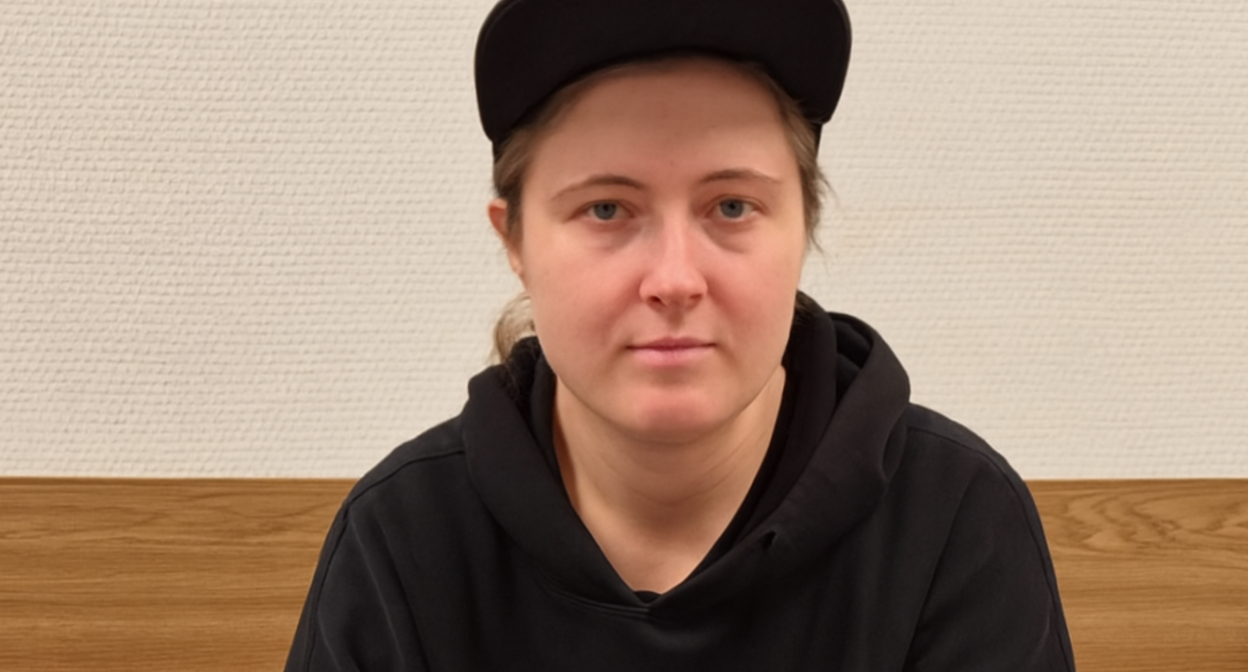 Лена Патяева в суде 27.11.2025. Фото https://t.me/endoflaw/1789 Лена Патяева в суде 27.11.2025. Фото https://t.me/endoflaw/1789