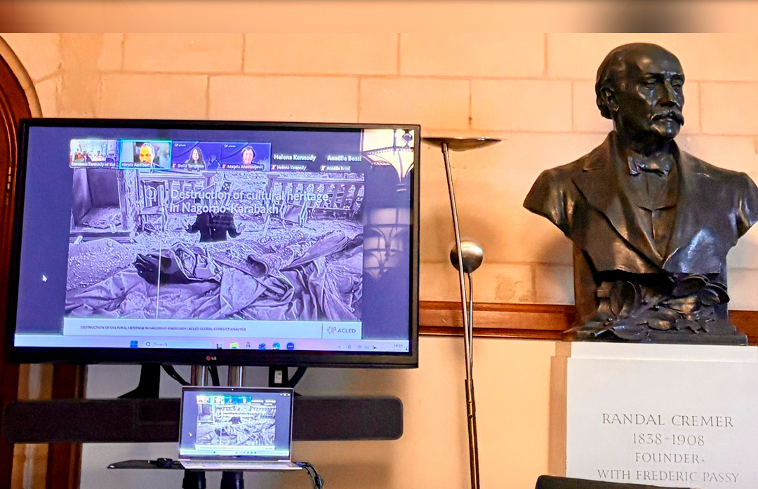 Сессия парламента Великобритании, посвященная проблеме уничтожения памятников в Нагорном Карабахе. Фото: ANC UK / Facebook* Сессия парламента Великобритании, посвященная проблеме уничтожения памятников в Нагорном Карабахе. Фото: ANC UK / Facebook*