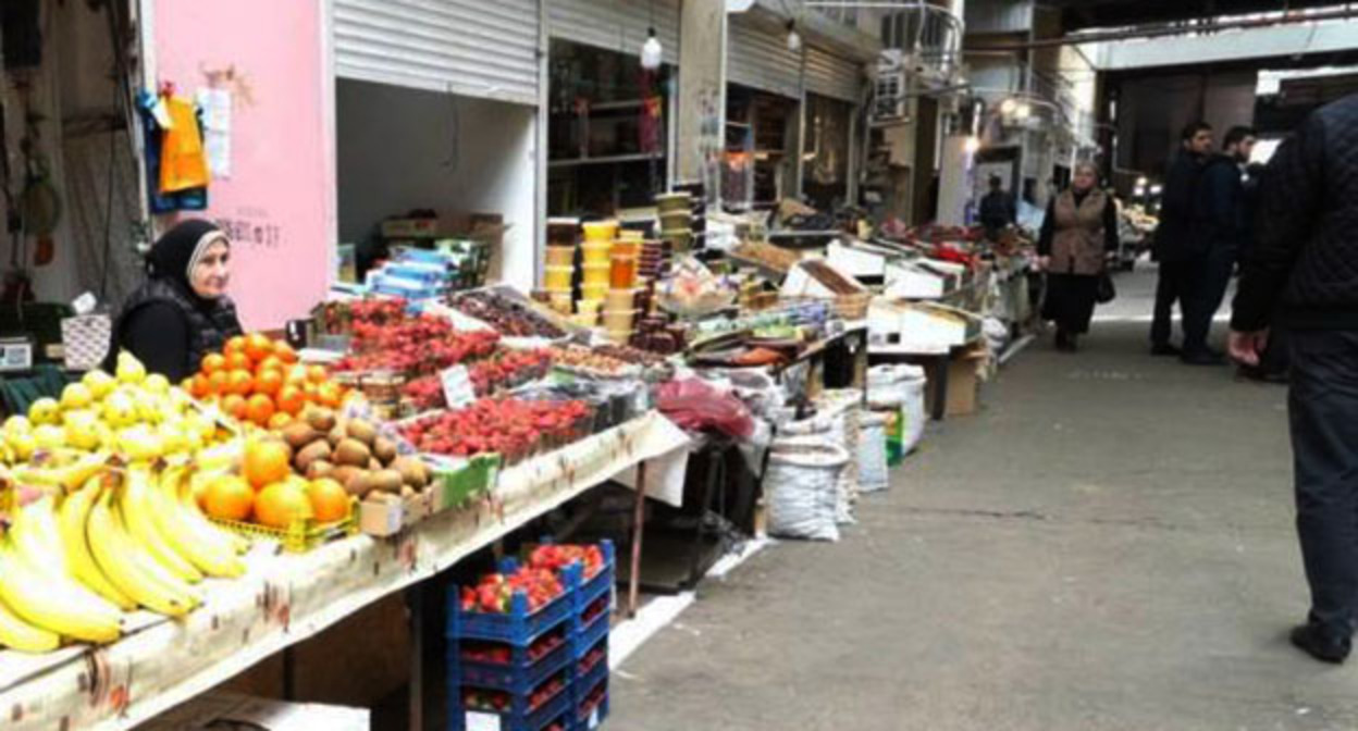 Рынок в Махачкале. Фото: https://riadagestan.ru/ Рынок в Махачкале. Фото: https://riadagestan.ru/